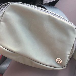 Lululemon wear everywhere belt bag